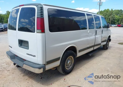 2002 Chevrolet Express from USA, damaged, VIN 1GAHG39R421214481
